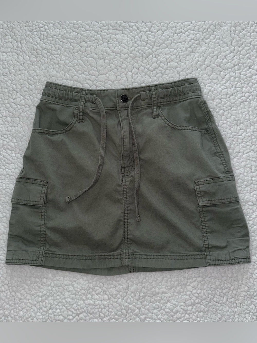 Hollister mini cargo skirt green drawstring pockets festival summer grunge S
